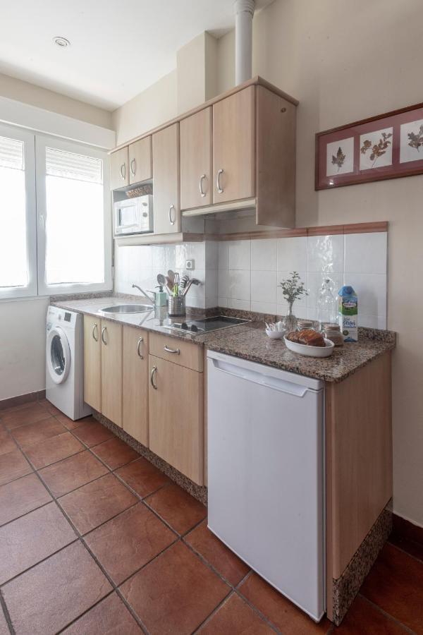 Apartamentos Turisticos La Flor Muros de Nalón エクステリア 写真