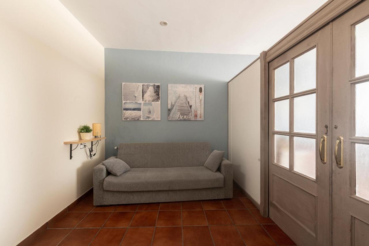 Apartamentos Turisticos La Flor Muros de Nalón エクステリア 写真