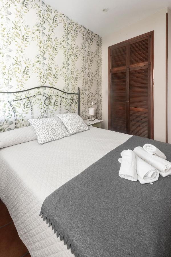 Apartamentos Turisticos La Flor Muros de Nalón エクステリア 写真