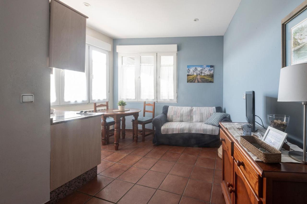 Apartamentos Turisticos La Flor Muros de Nalón エクステリア 写真