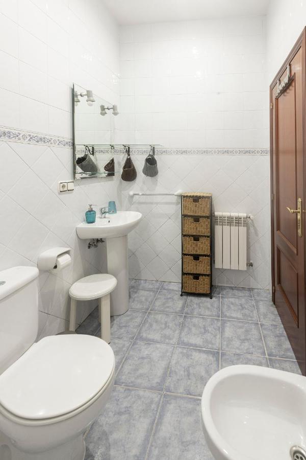 Apartamentos Turisticos La Flor Muros de Nalón エクステリア 写真