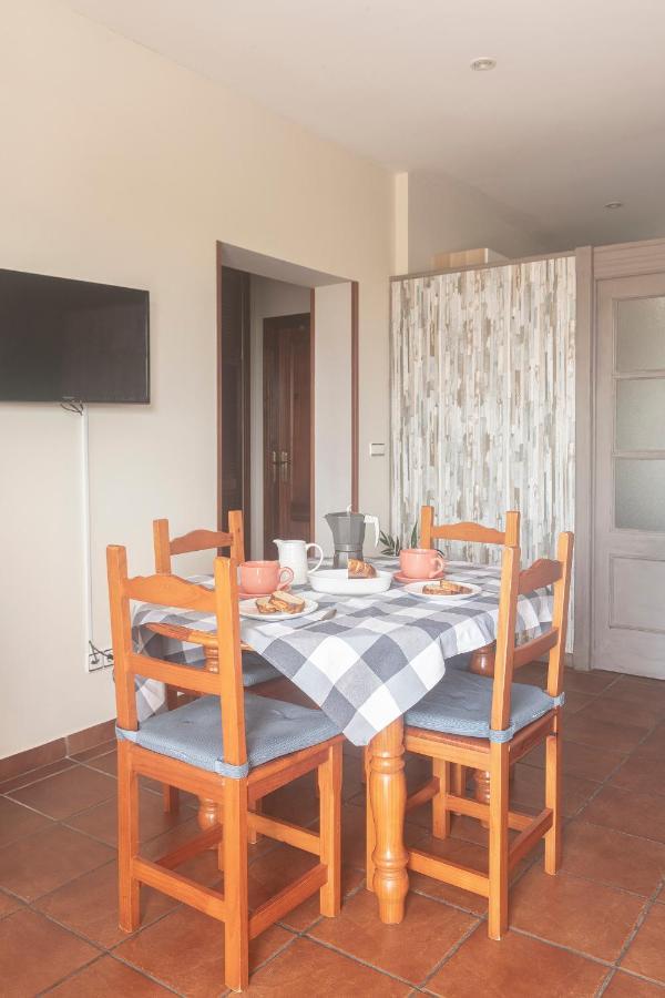 Apartamentos Turisticos La Flor Muros de Nalón エクステリア 写真