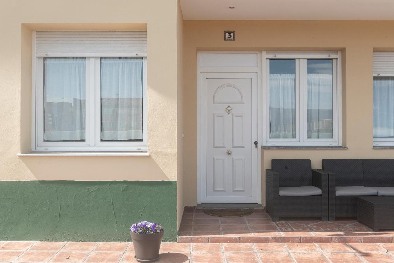 Apartamentos Turisticos La Flor Muros de Nalón エクステリア 写真